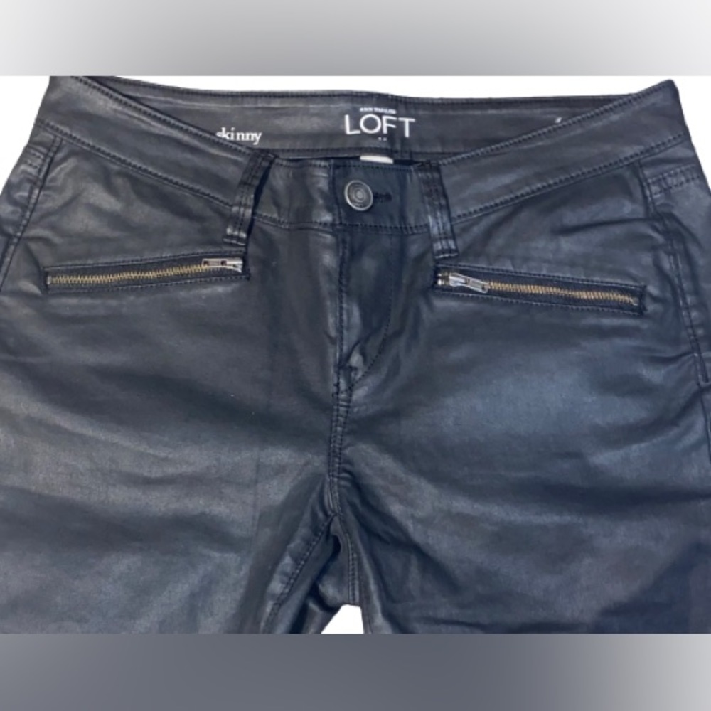 Ann Taylor LOFT Black Coated Skinny Pants Sz 4P
